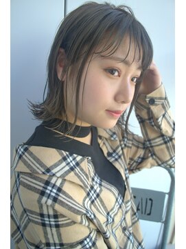 ヌード(NUDE) NUDE」#大人かわいい アッシュブラウン 切りっぱなし 外ハネボブ