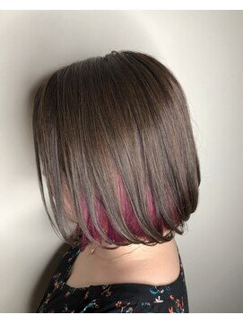 アンダーバーホワイト 阪神西宮店(_WHITE) インナーカラー　ピンク　デザインカラー