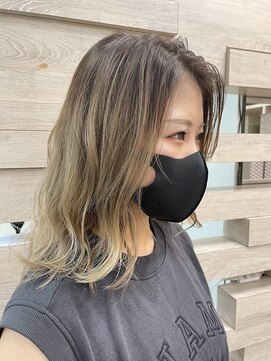 テテ(TETE) ミディアムヘア