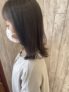 ラグシー(RAGCIE) 【ミナミ】透明感たっぷりオリーブカラー