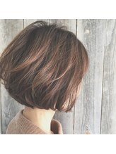 ヒュッゲ ヘアーワークス(hygge hair works) かろやかボブ