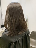 ベル 銀座5丁目店(Belle)&nbsp;グレーベージュのレイヤーミディアム【銀座】