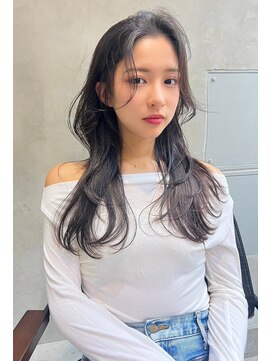 スティーロ 渋谷(Steelo) steelo レイヤーカット×透明感カラー