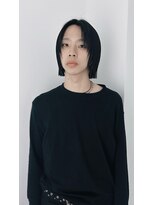 メゾンアクア 表参道(Maison ACQUA)&nbsp;=メンズボブ/フェザーパーマ／MEN’S HAIR/ブルーブラック