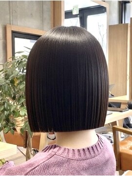 ルッカバイジェービー 行徳(lucca by jb) イメチェン/外ハネボブ/美髪/ワイドバング/ショート/レイヤー/