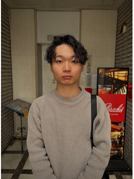ウム(UMM) ルーズパーマ