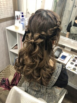 ヘアセット専門店 ナゴミ 池袋店(nagomi) リボンハーフアップ