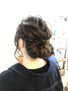 ロカット サロン(Roquat Salon) ロングアップアレンジ【ヘアアレンジ　立川南/八王子/立川/袴】