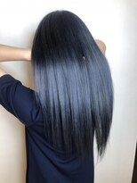 ヘアメイク アリープ(HAIR MAKE ALEAP) ネイビーカラー