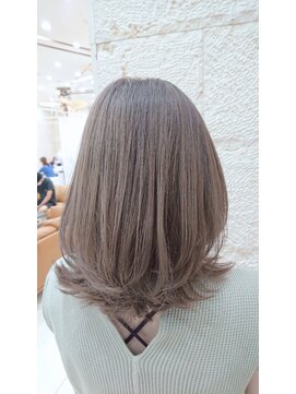 ティンク 横須賀中央(Tink) ミディアムレイヤー