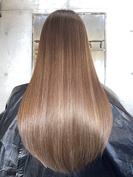 ロム(Rom.) 髪質改善　シークレットハイライト