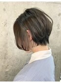 丸みショート　小顔ショート　前下がり　グラデーションボブ