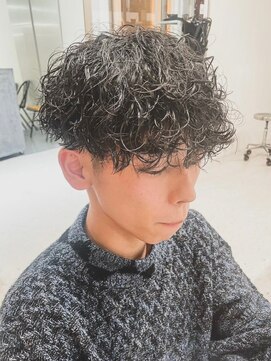 ウェイビーエフティフィフス 横浜西口(WAVEY ft.fifth) 波巻きスパイラルパーマツーブロックツイストパーマ無造作パーマ