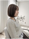 YOKE ぱつっとボブ切りっぱなしボブ顔まわりレイヤーベージュ