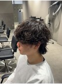無造作波巻きシャドウパーマウルフ