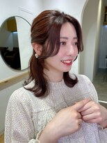 ヴィンス(vince) 顔周りレイヤー/ハーフアップ/韓国/外ハネ/横顔美人