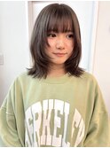 ウルフカット 顔周りレイヤー くびれヘア ケアブリーチ 20代