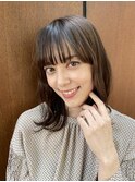 ミディアム20代30代40代くびれヘア透明感カラー