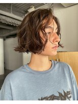 ナヌーク シブヤ(nanuk shibuya)&nbsp;地毛風ベージュ・切りっぱなしのくせ毛風ボブパーマ