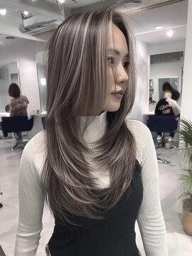 ディモアンド 表参道(Dimo&) レイヤーカット/ホワイトグレージュ/レイヤーカット/ハイライト