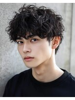 ハム 立川(hum)&nbsp;サーフカール/刈り上げセンターパート/フェザーパーマ[立川]