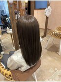 オリーブブラウン