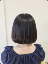 ドアーズ(Door's)&nbsp;30代40代ショート白髪染めグレイカラーボブ艶栄名駅伏見丸の内