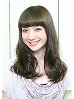ニューエイジトラベラーズ 代々木駅前(new age travellers) 前髪ぱっつんゆるふわロング・(マテリア)
