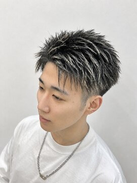 クオリス 上板橋店(QUALIS) スパイキーショート×ツーブロック×刈り上げ