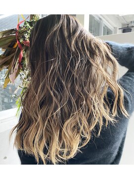 レディアル 大宮(REDEAL) 【REDEAL大宮】エアータッチバレイヤージュ[ハイライトメッシュ]