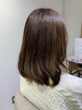 ユーネリー(U-NERY) ミディアムスタイル