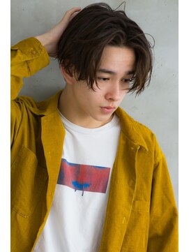 アリエッタ(aRietta) 【aRietta 秋山すみれ】センターパートパーマソフトツーブロック