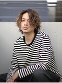 サイドパート波巻きツイストスパイラルパーマメンズマッシュ