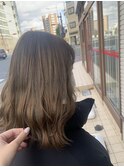 ベージュブラウン