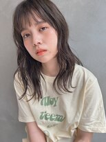 タス(tas)&nbsp;顔まわりレイヤー × オリーブグレージュ