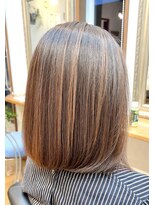 ココモ(cocomo)&nbsp;品のあるミディアムボブ