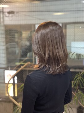 ルーツホーム(Roots Home) ミディアムレイヤー×グレージュ