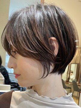 ロンドブルーム 天神大名店(Lond Bloom) 大人ショートボブショートカットココアアッシュくびれミディ