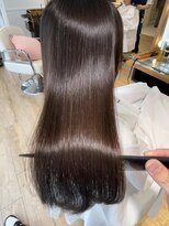 ネオリーブ チロル 横浜西口店(Neolive CiroL.)&nbsp;縮毛矯正酸性ストレート【黒髪小顔ボブルフワンレンネビージュ】