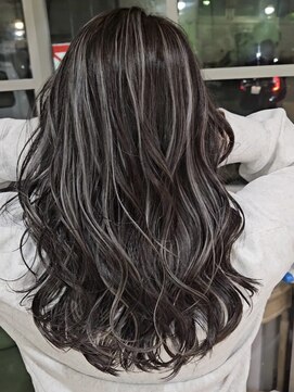 ヘアアンドビューティ ガーデン ベルモール店(HAIR AND BEAUTY GARDEN) ダブルカラーバレイヤージュインナーカラー白髪ぼかしハイライト