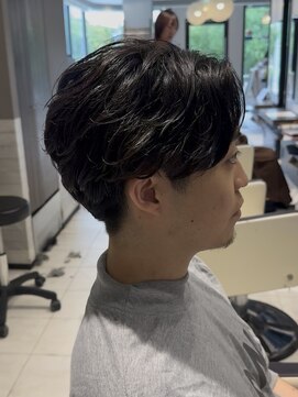 アース オーセンティック 新浦安店(EARTH Authentic) フェザーショート