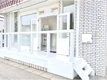 ホワイト(White)の写真