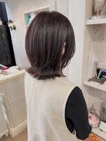 キャアリー(Caary)&nbsp;福山美容室caary 切りっぱなしレイヤーミディピンクラベンダー