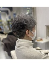 9. 幅広い年代に対応したスタイル提案