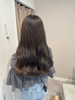 ウルカ 北浦和西口店(ulQua) アッシュベージュ ロング セミロング レイヤー 北浦和