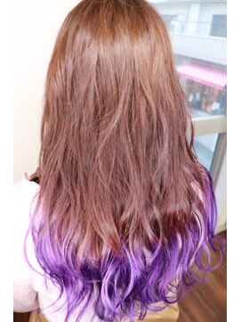 ジウ 上通り(JIU) 無造作ウェーブ　大人可愛いグラデーション×クリアラベンダー
