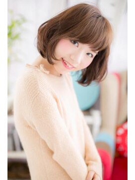 ヘアアンドビューティー ミック(Hair & Beauty miq) 斜めバングで目力UP!暖色系カラーくせ毛風小顔ボブc1