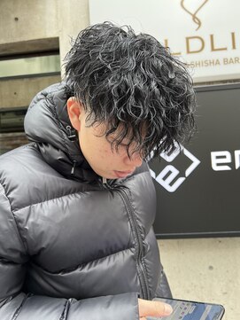 イーラ(era) 前下がり×マッシュ×ツイストスパイラルパーマ