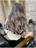 美髪/ホワイトグレージュ/ネビージュ/こなれミディ[渋谷/渋谷駅]