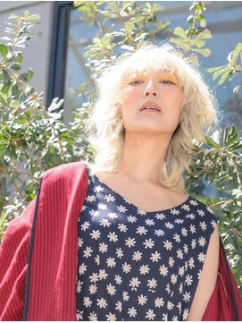 リブロ 三軒茶屋(LIBRO) ツイッギー×パーマスタイル